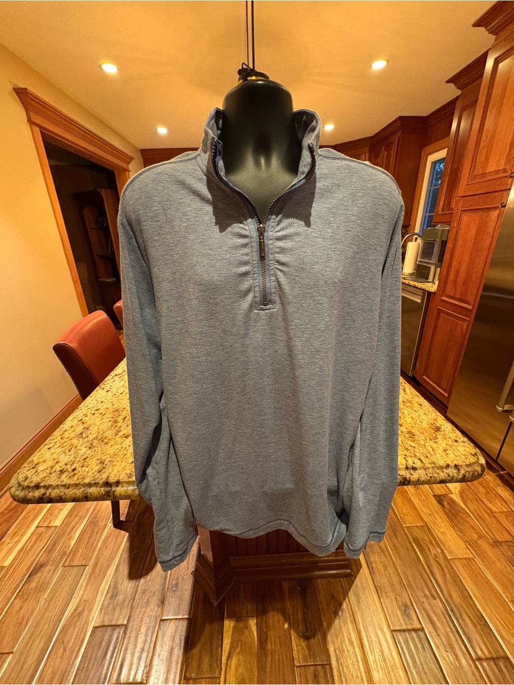 Tommy‎ Bahama men’s Quarter-Zip Pullover. Sharp heathered blue with logo. Medium